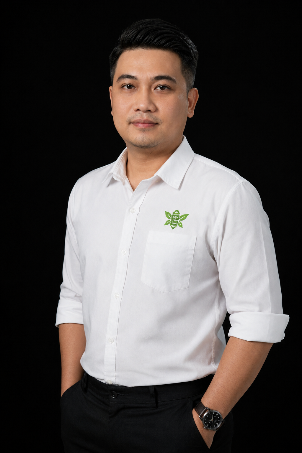 Doi ngu nhan su Xe Dien Moi Truong AZ 2